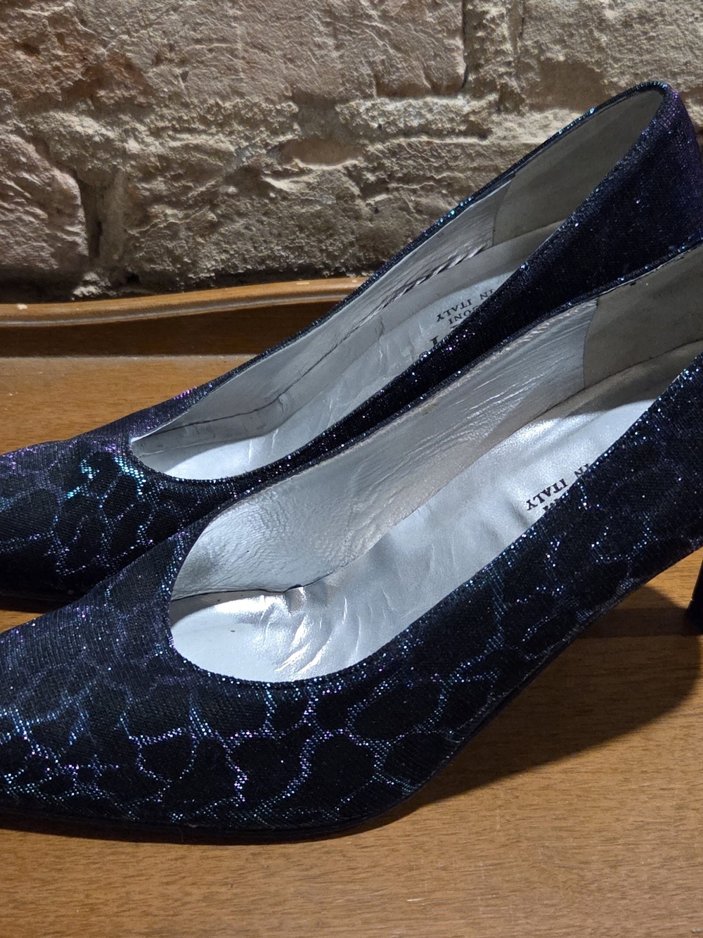 Vintage Amalfi By Ragoni Iridescent Patterned Pointed Toe Pumps